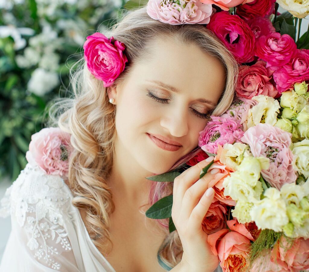 Tsüklipõhine näohooldus: kuidas menstruaaltsükkel mõjutab naha seisundit?